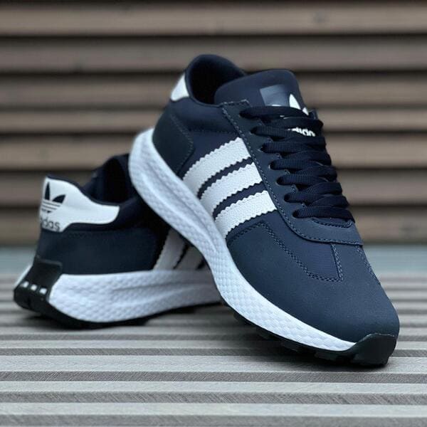 Tenis Adidas Retropy